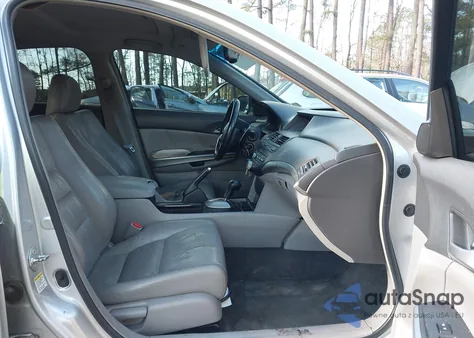 2008 Honda Accord 2.4 Ex-L z USA, uszkodzony, nr VIN 1HGCP268X8A075748